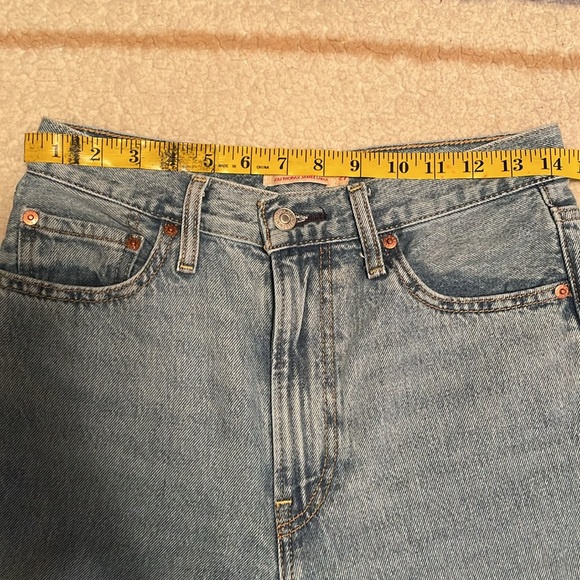 Levi’s Ribcage Wide Leg Jeans - Picture 8 of 8